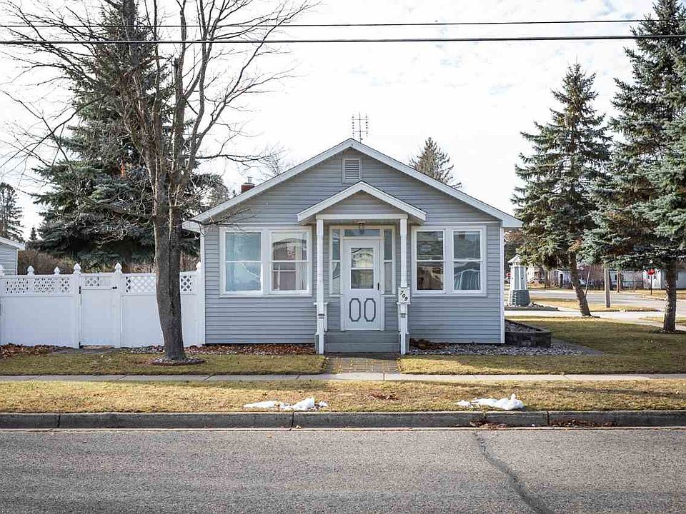1st image of 709 E Park St