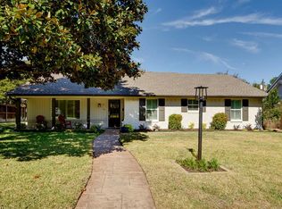 408 Crestover Cir, Richardson, TX 75080