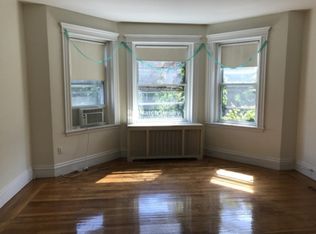 16 Euston St #8, Brookline, MA 02446