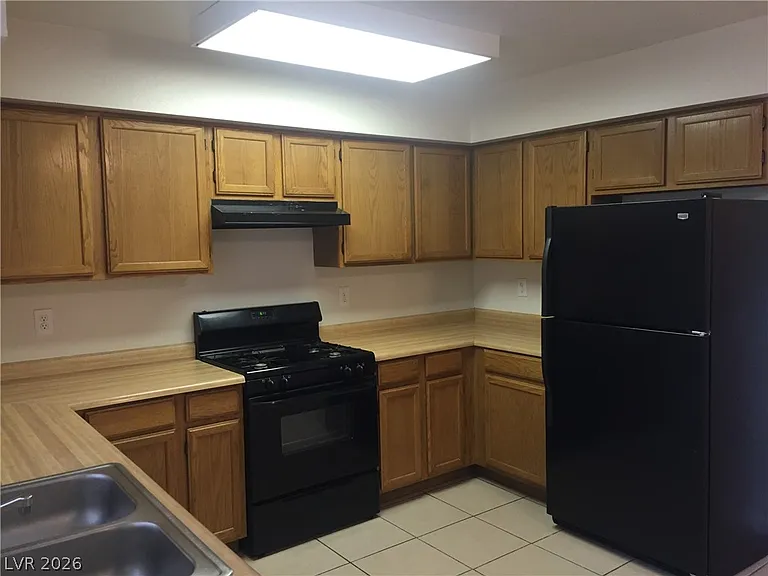 7030 Burcot Ave #C105 — Photo 15