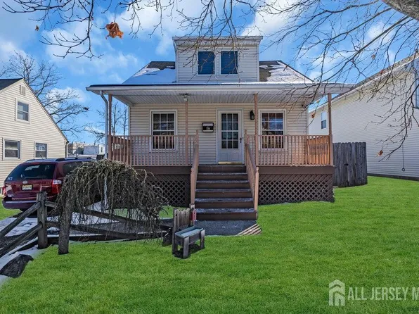 720 Voorhees Ave, Middlesex, NJ 08846