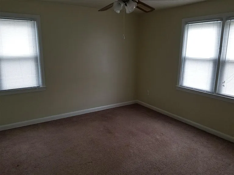 249 Birchwood — Photo 8