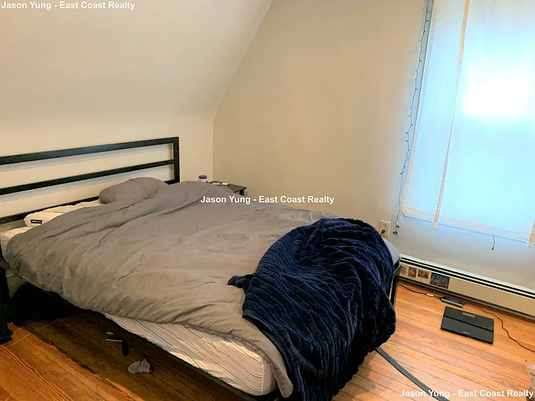 66 Quint Ave #2 — Photo 16