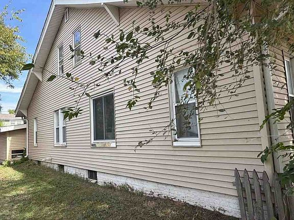 2nd image of 1123 19th Ave