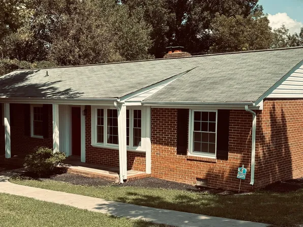 2209 Courthouse Rd, North Chesterfield, VA 23236