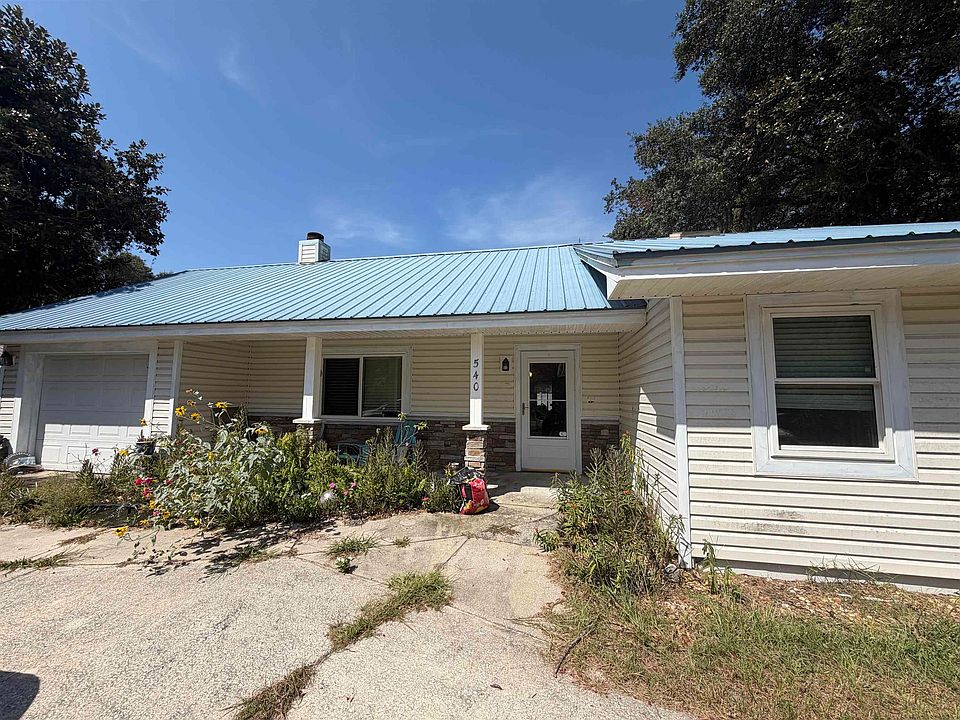 1st image of 540 Gentian Rd