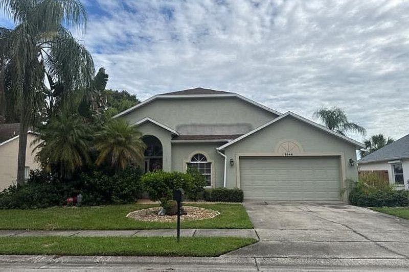 1st image of 1646 Rustic Way