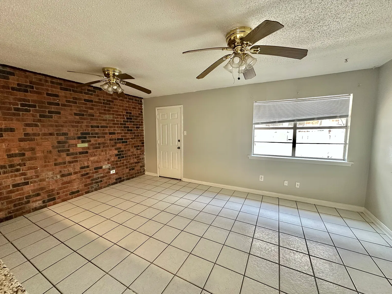 3213 Idaho Ave — Photo 2