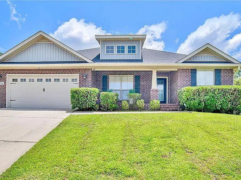 4084 Blackwell Ct W — Photo 2