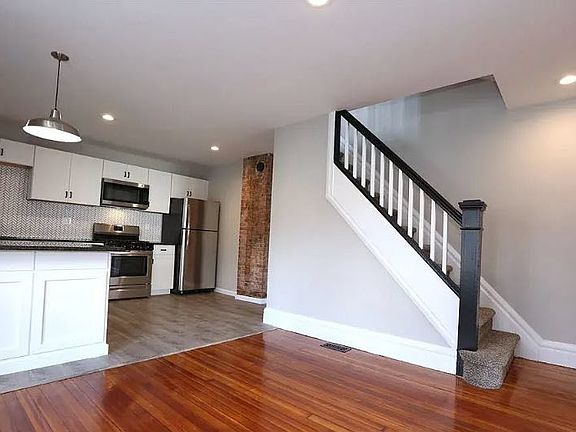 5th image of 1 Stebbins St #1