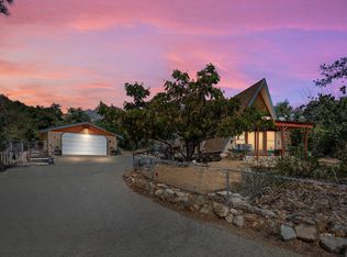 95 Live Oak Dr, Wofford Heights, CA 93285