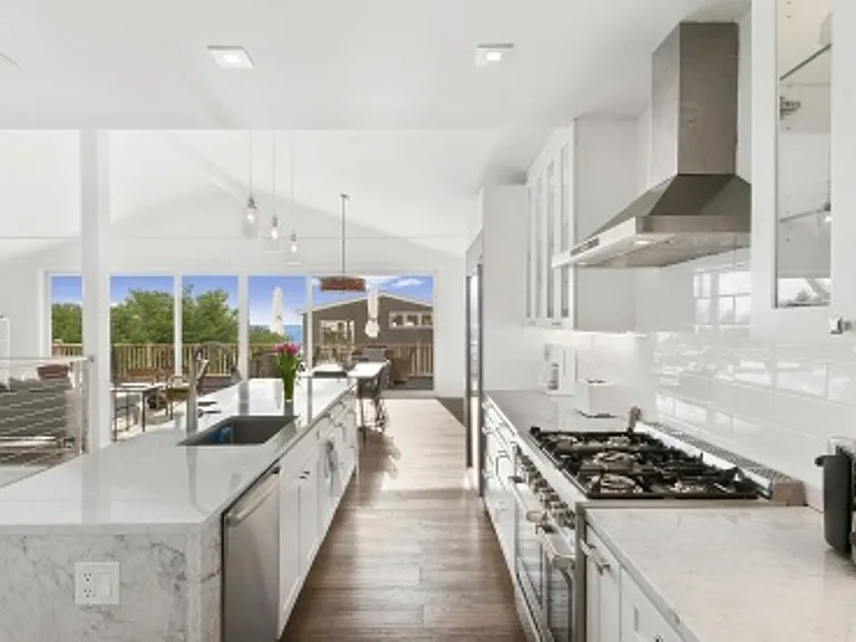 14 McKinley Rd — Photo 10