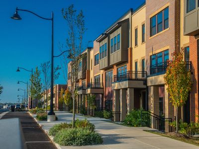 392 S Meridian St BUILDING A, C Greenwood, IN, 46142