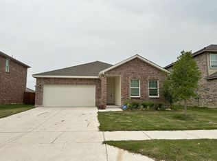 1529 Escondido Dr, Haslet, TX 76052