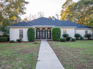 104 Sandtrap Way, Warner Robins, GA 31088