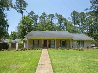 1702 Scenic Dr, Brandon, MS 39047