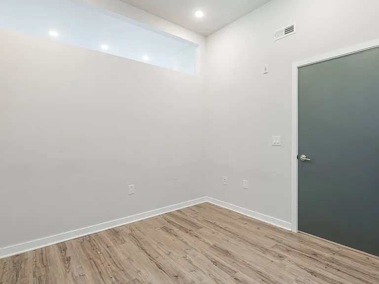 1143 N 3rd Street — Photo 27