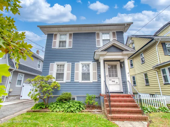 142 Margaretta Ct, Staten Island, NY 10314