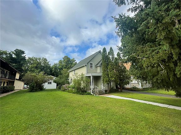 2nd image of 929 Barland Street