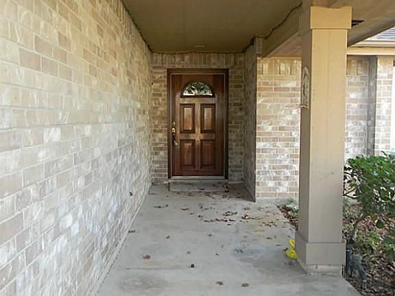 2nd image of 5323 Pine Cliff Dr