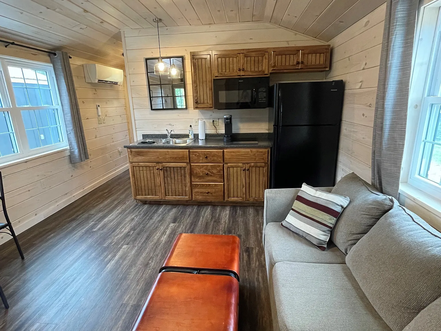 2 bed, $1,700 — Photo 3