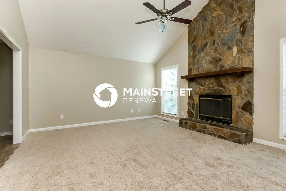 Living Room - 6076 Cowan Mill Rd