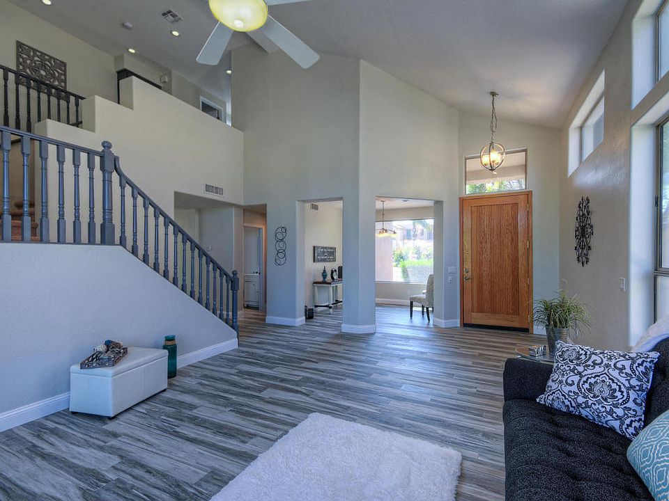 1st image of 1256 E Voltaire Ave
