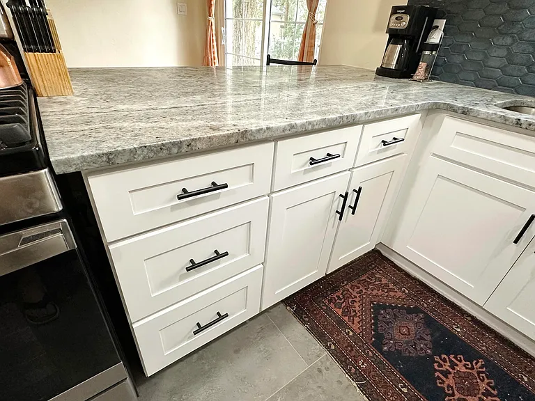 801 Solano Dr NE — Photo 22