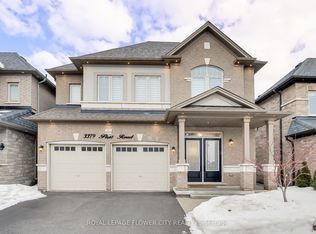 3379 Post Rd, Oakville, ON L6H0Z4