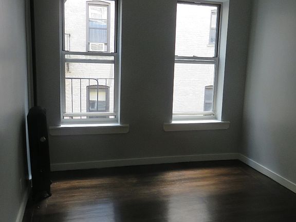 4th image of 292 Lincoln Pl APT 3C