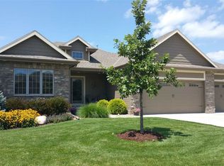 12236 S 79th St, Papillion, NE 68046
