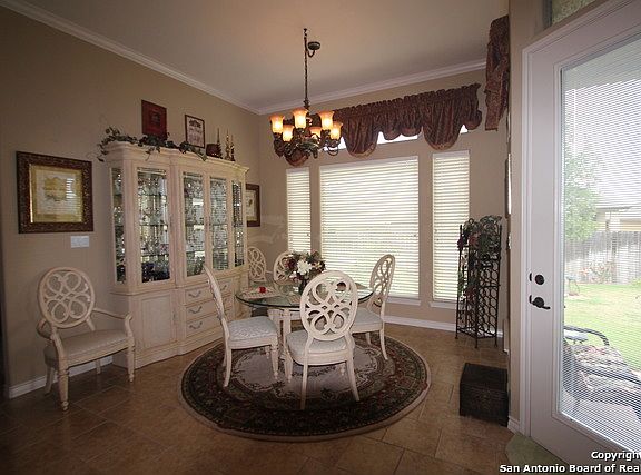 3rd image of 112 N Jewels Dr