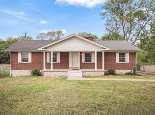 2925 Smallhouse Rd, Bowling Green, KY 42104