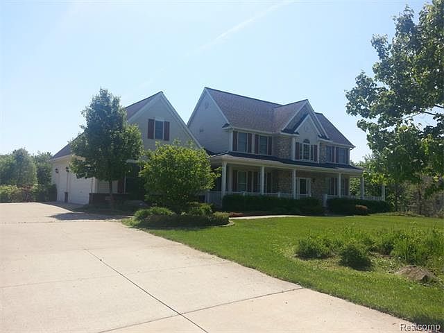 1st image of 27420 Sharrard Hill Ct