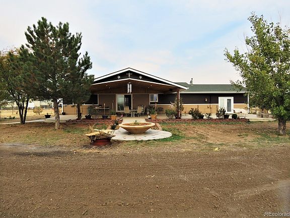 3rd image of 32850 E 140th Way