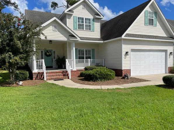 1512 Audubon Ln, Morehead City, NC 28557