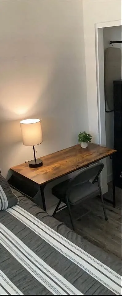 4 bed, 1900 sqft, $900 — Photo 2