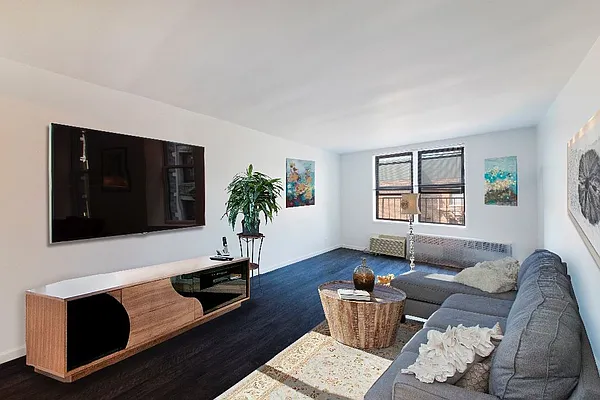 Sold by Level Group | media 1
