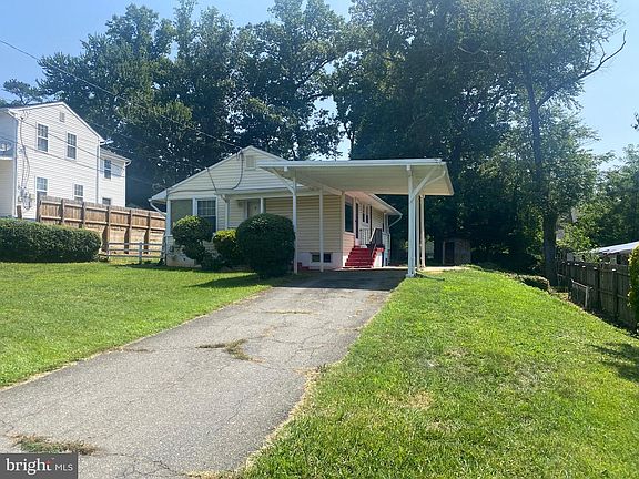 3rd image of 3137 Graham Rd