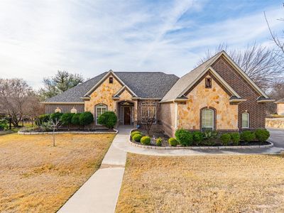 109 Creekwood Ct, Lakeside, TX, 76108