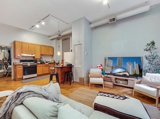 1561 N Wells St APT 2R, Chicago, IL 60610