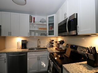 119 Gardens Dr APT 201, Pompano Beach, FL 33069