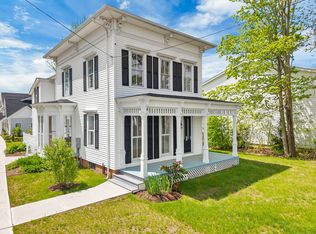 138 Boston Post Rd #1, East Lyme, CT 06333