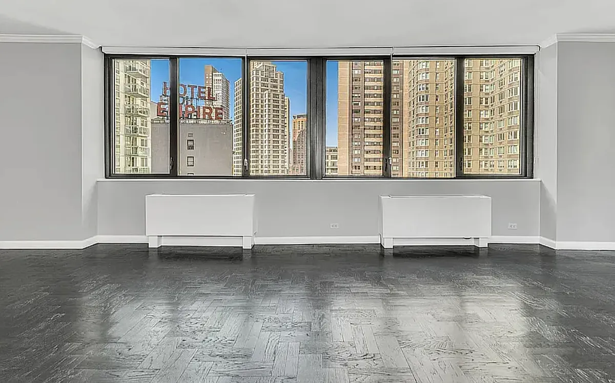 Building Photo - 62 W 62nd St #14CC