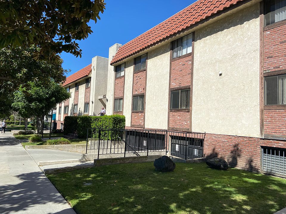 1st image of 405 Ivy St APT 115
