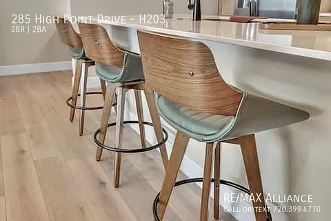 285 High Point Dr #H-203 — Photo 10