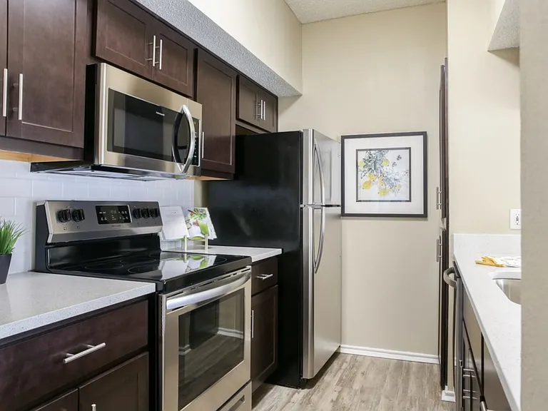 Arbors at Wolf Pen Creek Apartments — Photo 28