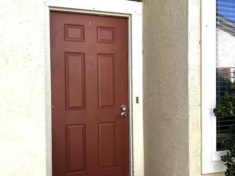 4752 Jaques Ct — Photo 2