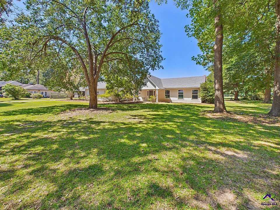 1st image of 209 Patricia Dr