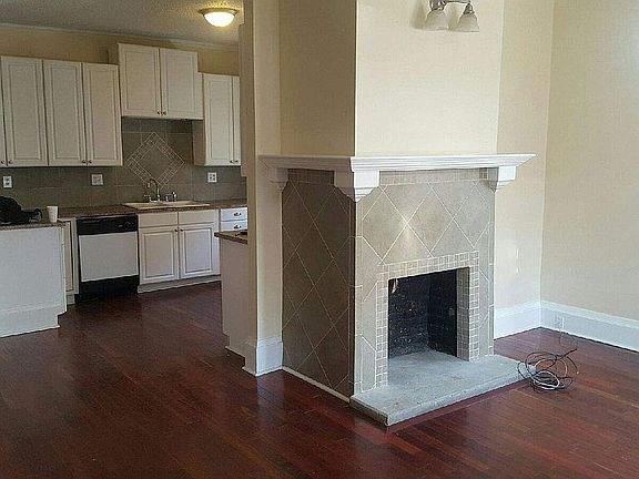 tile fireplace 